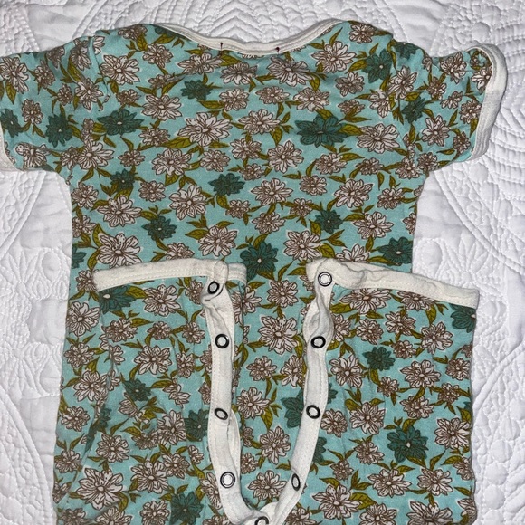 MilkBarn footless Romper 3-6 months - Picture 7 of 8